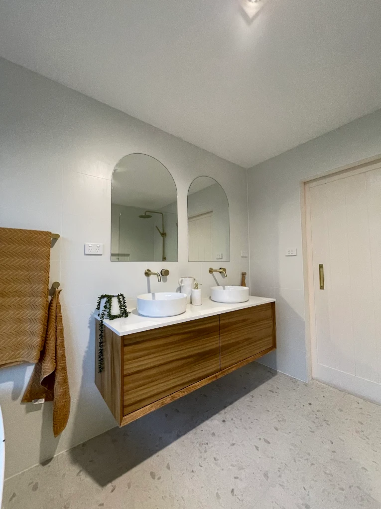 Recent bathroom renovation completed by Holland Plumbing and Gas on the South Coast