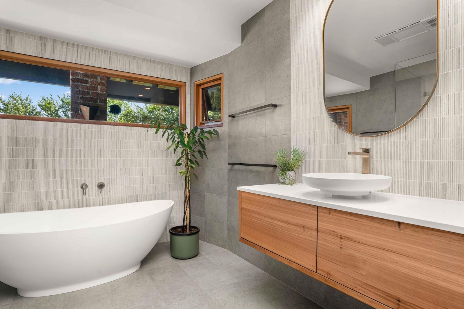 Leak detection, Holland Plumbing and Gas, Kiama & South Coast